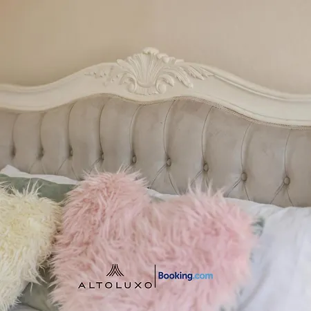 Calm & Comfortable One Bedroom With Shared Garden In Bishopsworth By Altoluxo Apartment