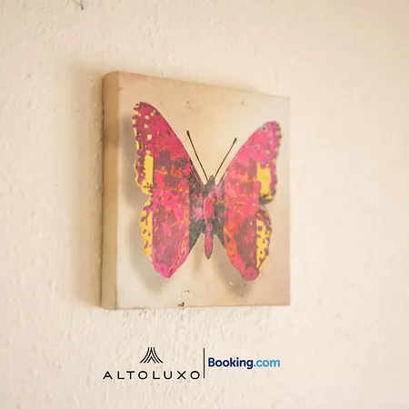 Calm & Comfortable One Bedroom With Shared Garden In Bishopsworth By Altoluxo *