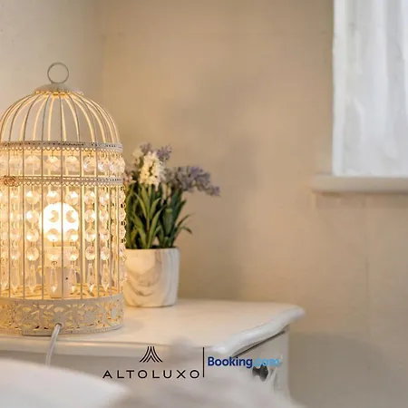 Calm & Comfortable One Bedroom With Shared Garden In Bishopsworth By Altoluxo * Bristol