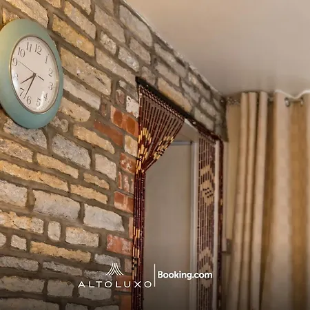 Apartment Calm & Comfortable One Bedroom With Shared Garden In Bishopsworth By Altoluxo *